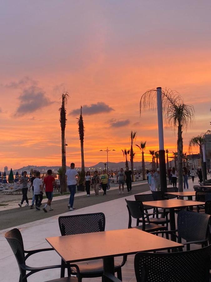 Memory Apartments Durrës Buitenkant foto