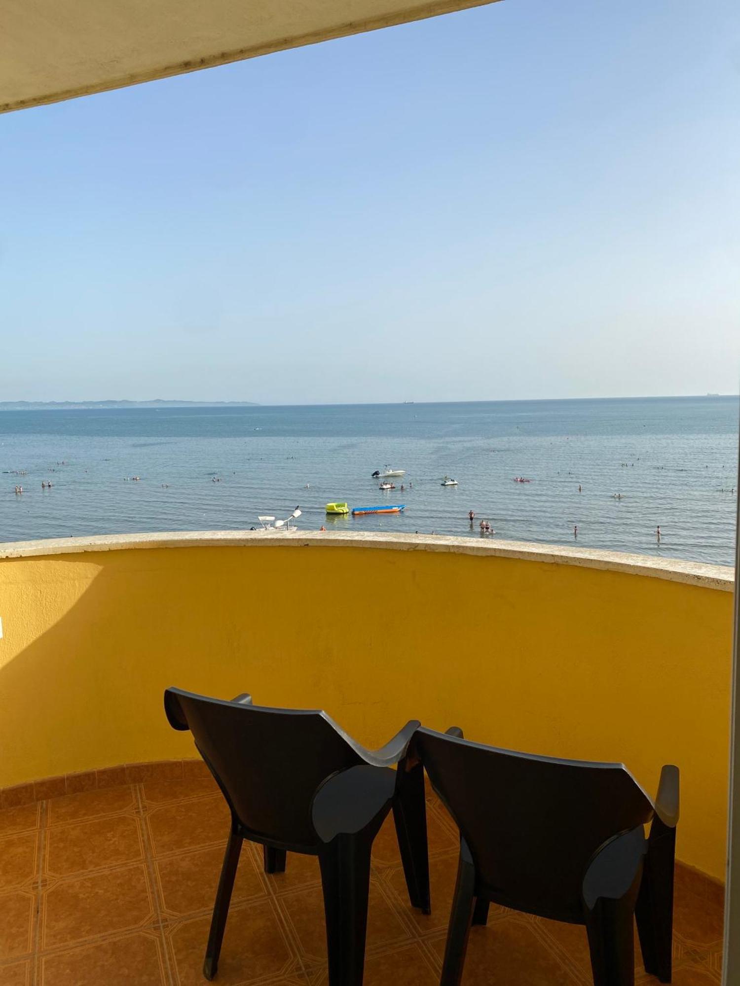 Memory Apartments Durrës Buitenkant foto