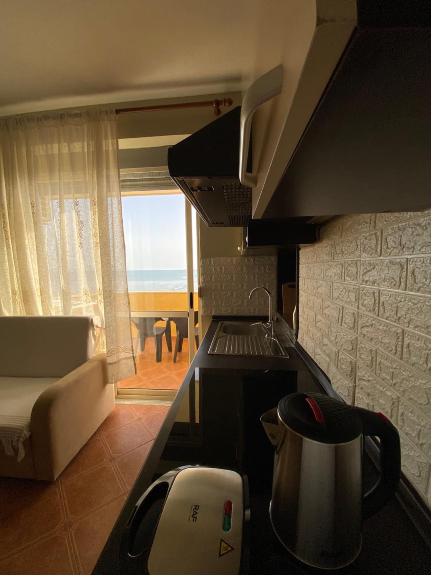 Memory Apartments Durrës Buitenkant foto